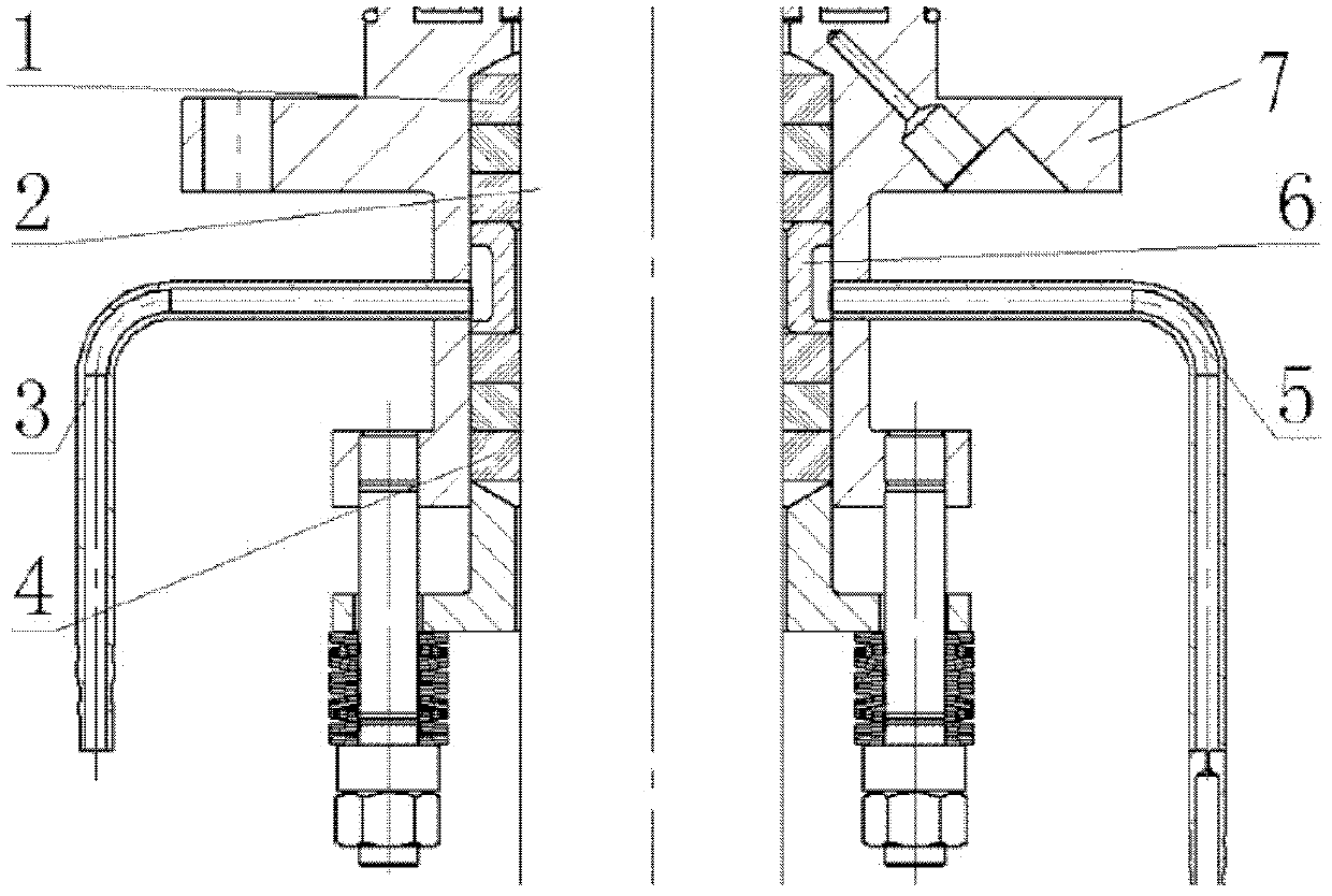 Non-contact leakage detecting method of double-layered packing sealing structure and system