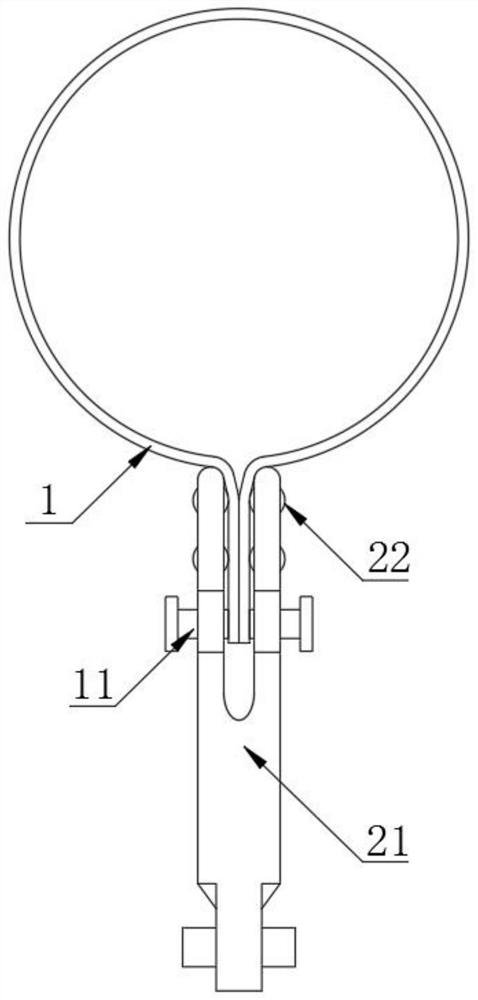 Detection system and detection method for accurately positioning leakage direction of condenser titanium pipe