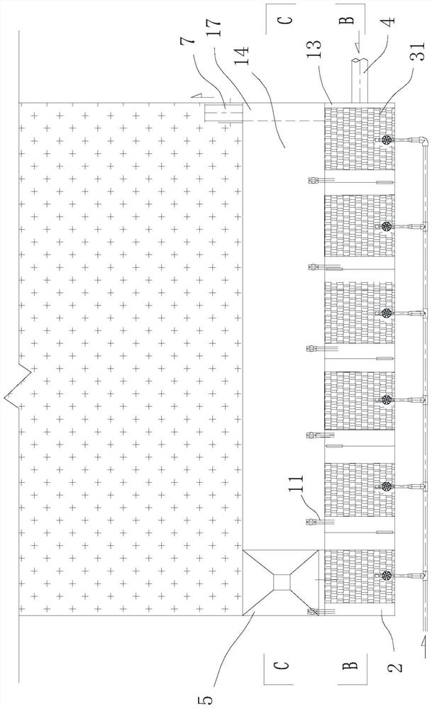 Device for improving, transforming and intensifying phosphorus removal of rural domestic sewage by using iron shavings