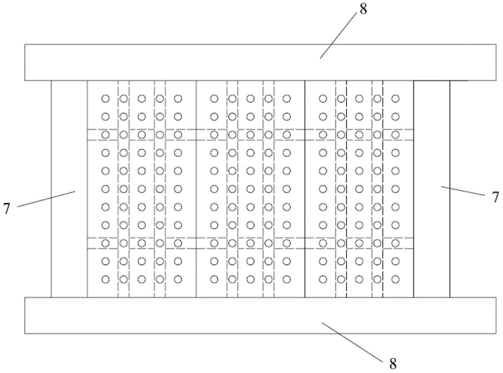 Novel plastic thermal-insulation wallboard