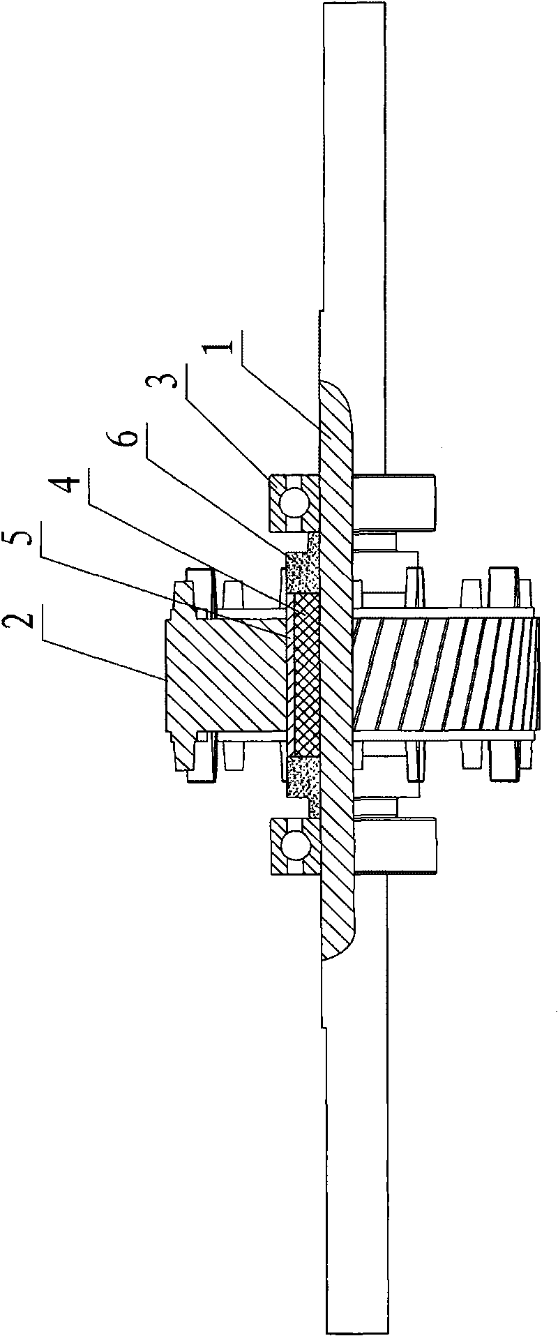 Low-noise rotating shaft