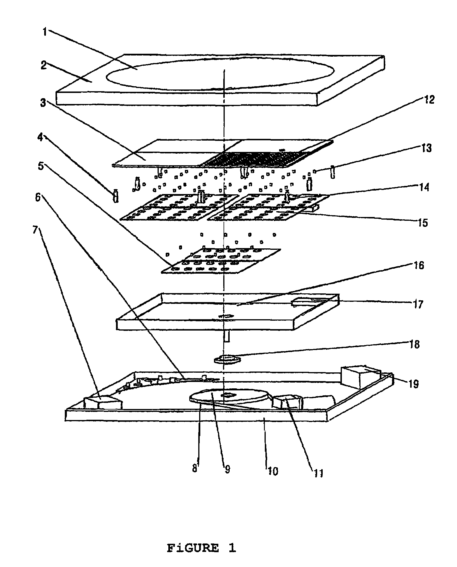 Flat mobile antenna system