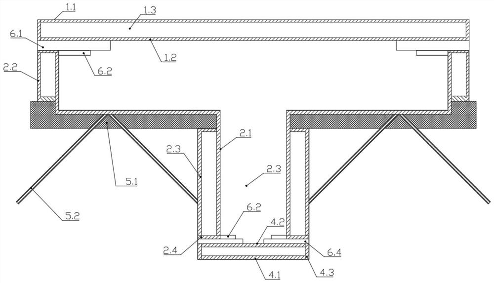 A large double-layer sealed box with high temperature resistance and easy disassembly