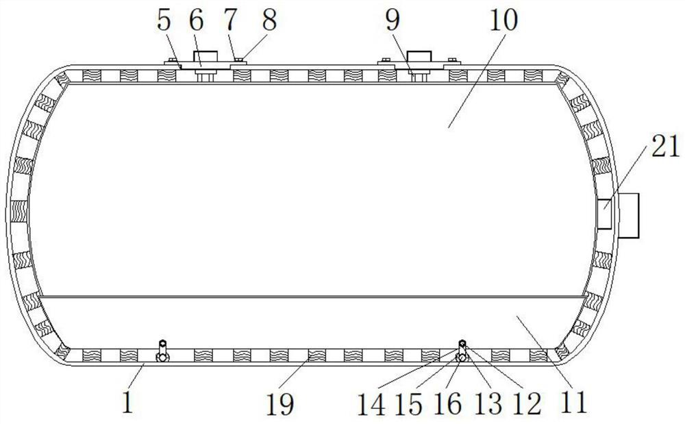 High-pressure tank with balance pressure stabilizing structure