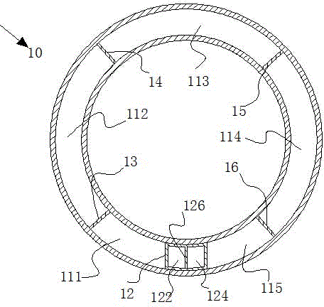 Multistage linked fermentation system capable of improving biogas slurry turbulence effect