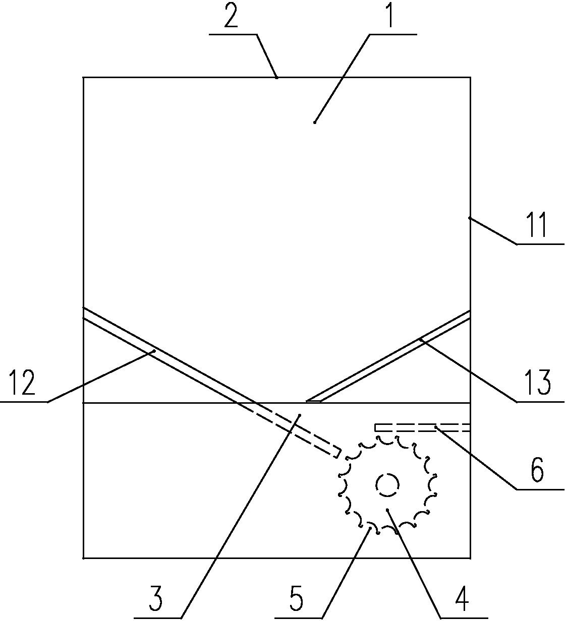 Feeding device in battery screening machine