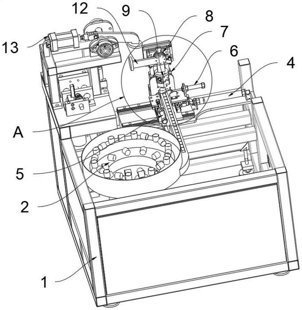 Automatic capping mechanism for steel bar thread head