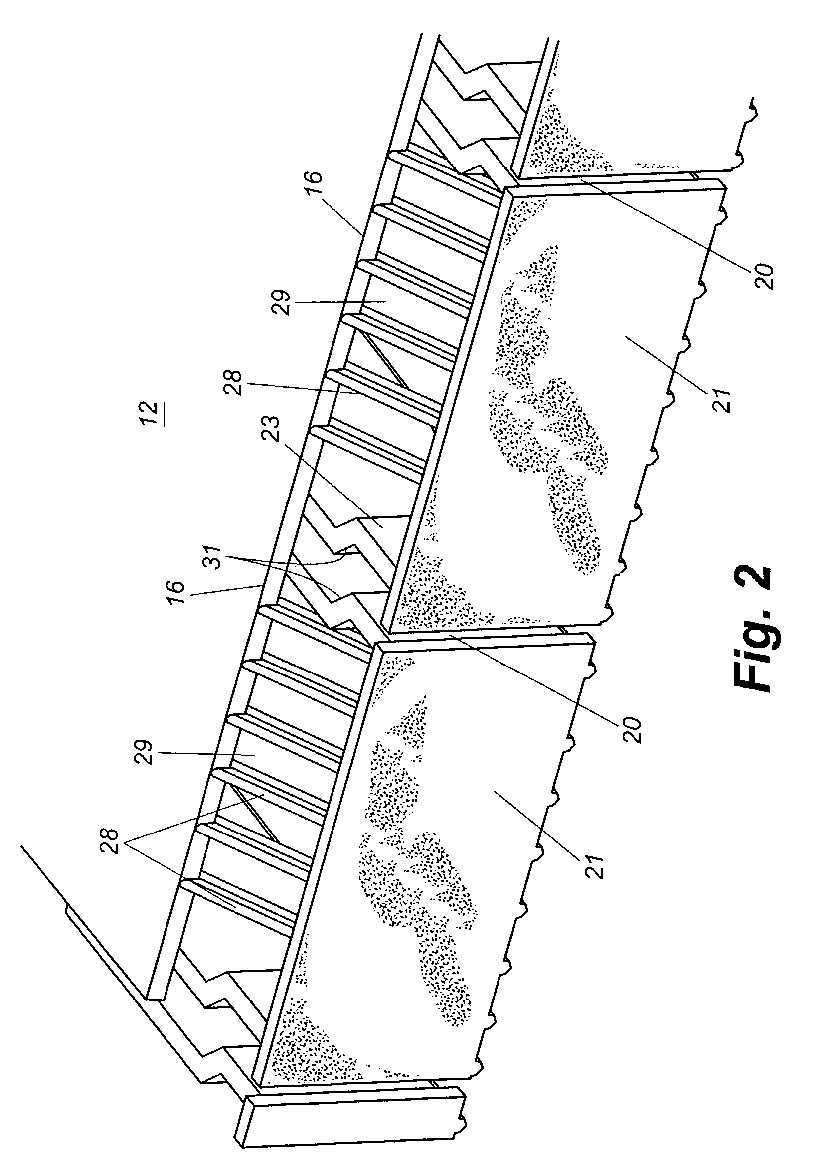 Manually separable ridge vent