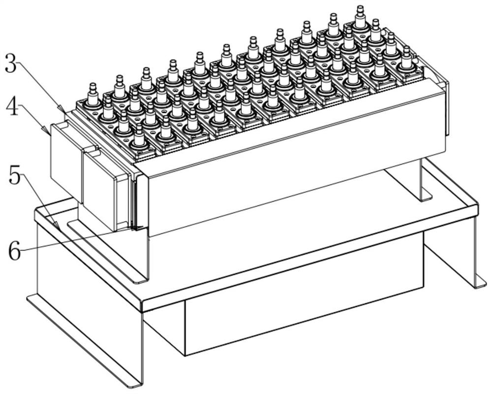 PCR detection equipment and amplification device thereof