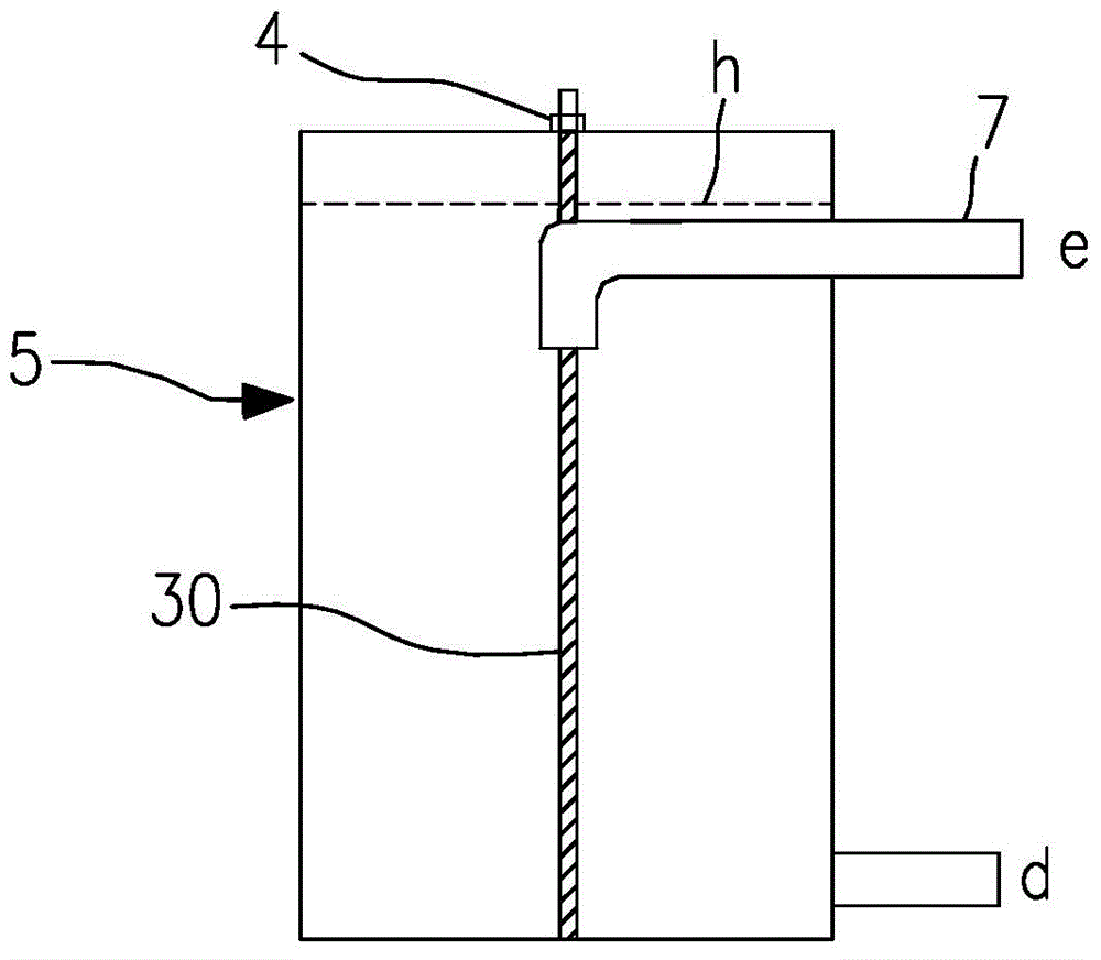 Crystal growth tank used for freezing and concentration