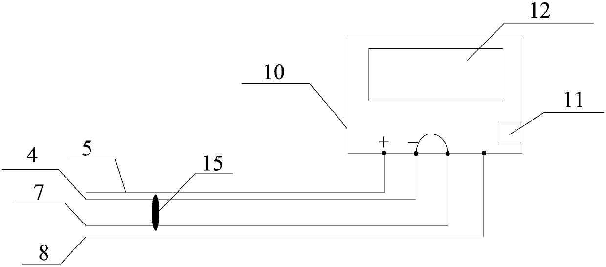 Distributive type device for monitoring leakage of storage tank bottom plate