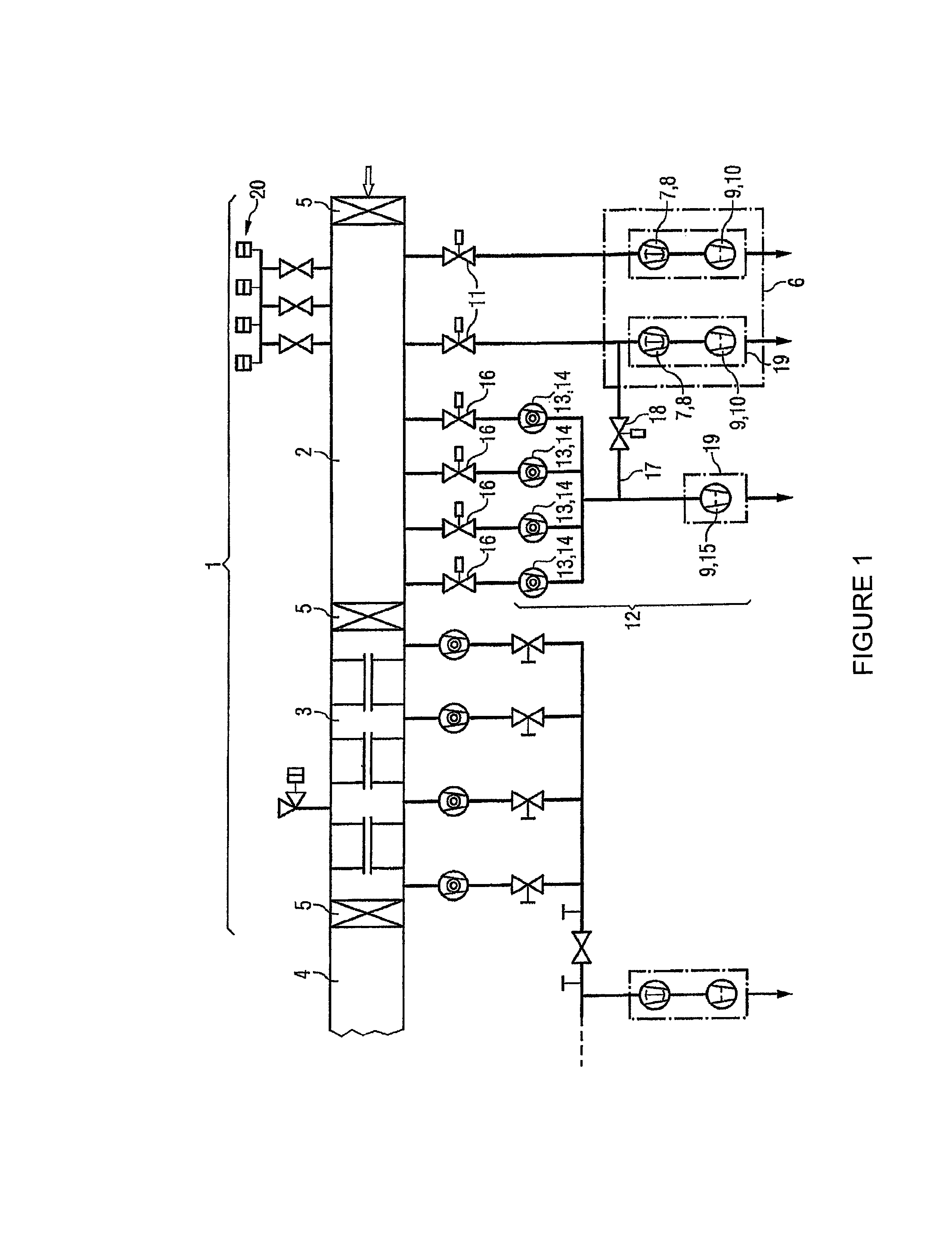 Sluice system for a vacuum facility