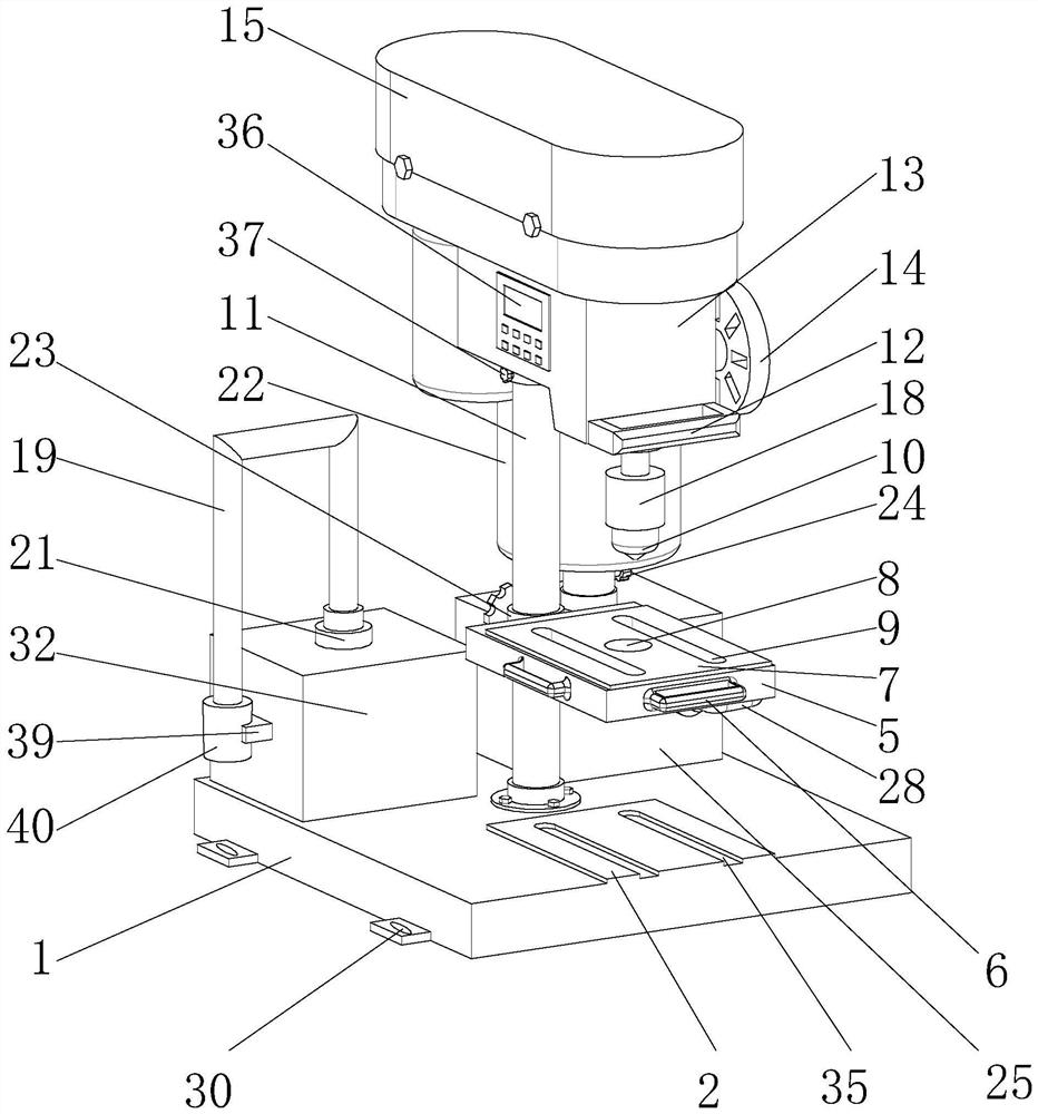 Shockproof mechanical drilling device with scrap cleaning and recycling function