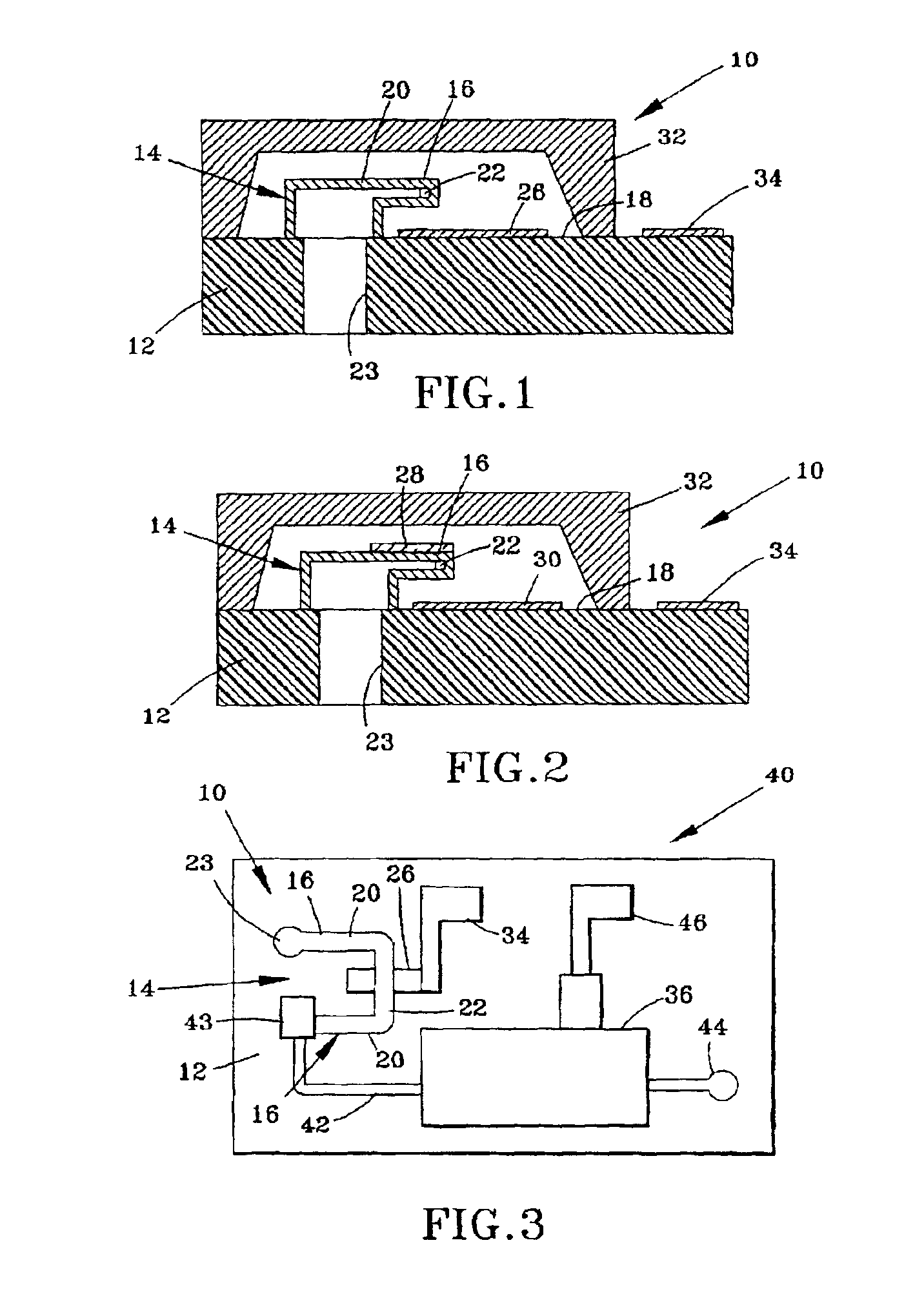 Micromachined lysing device and method for performing cell lysis