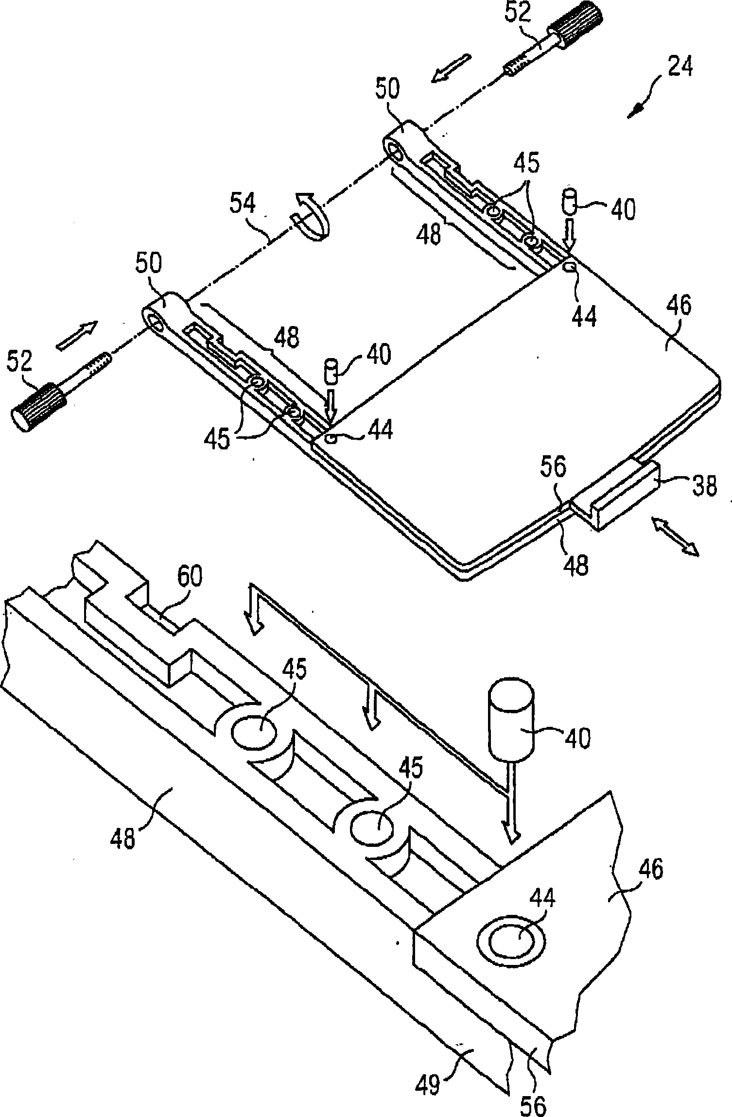 Splicer with rotatable splicing cassette carrier