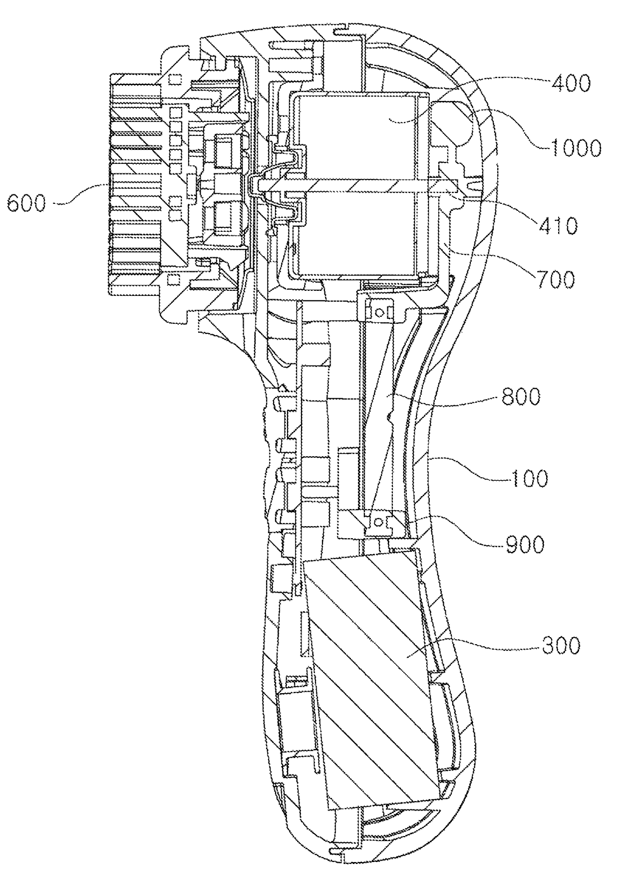 Facial cleansing apparatus using electric motor and spring, control method therefor, and recording medium recording program for performing control method