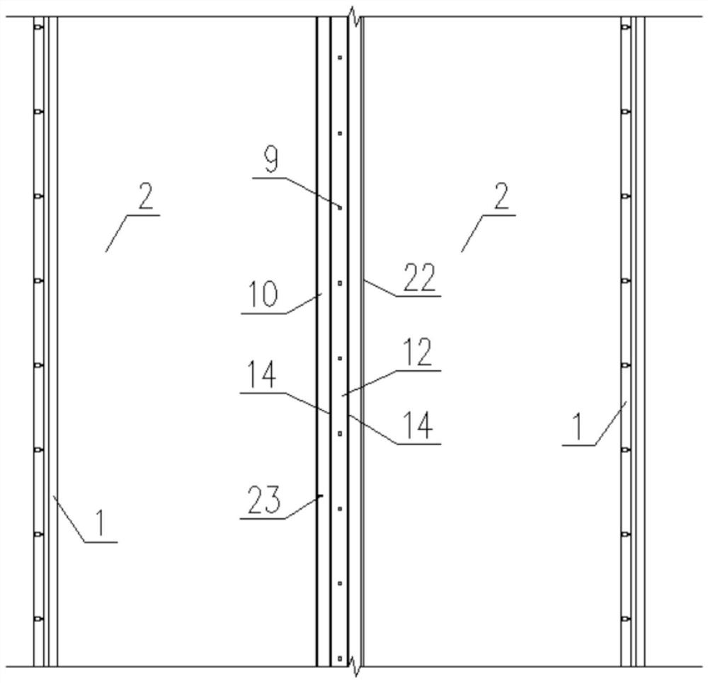 Lighting and pipeline small-space laying system for entrance and exit channel of elevated station on rail transit road