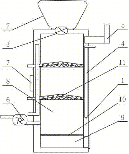 Biomass heating stove capable supplementing material automatically