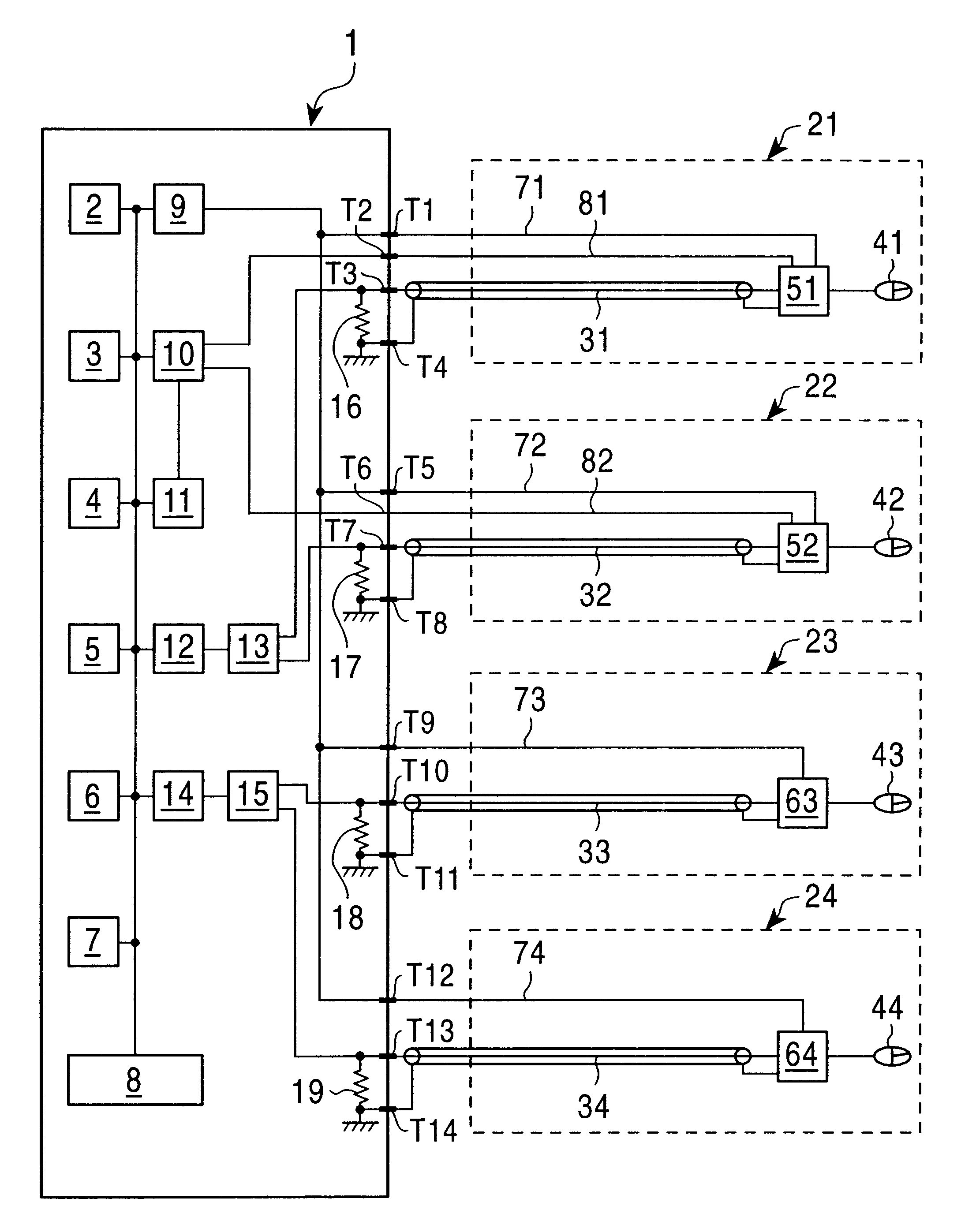 Apparatus for measuring the bioelectrical impedance of a living body