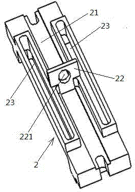 V-block tool allowing height adjustment for workpieces