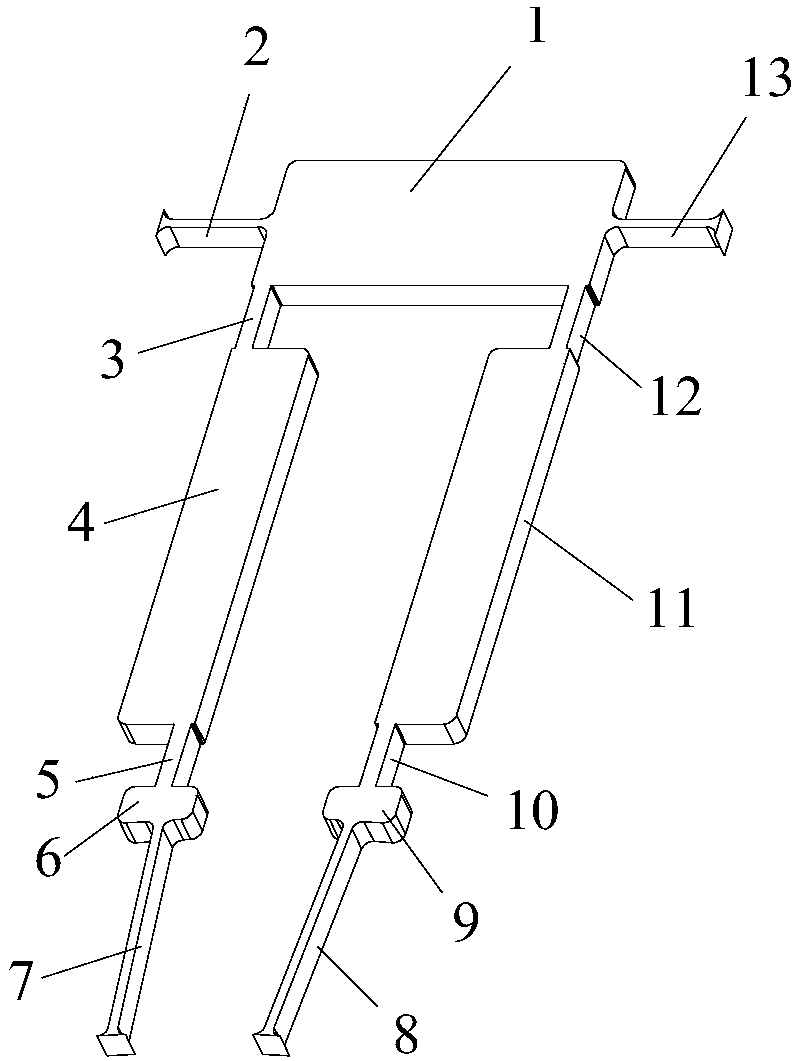 Compact type compliant orthogonal displacement amplifying mechanism with gain being increased with input force