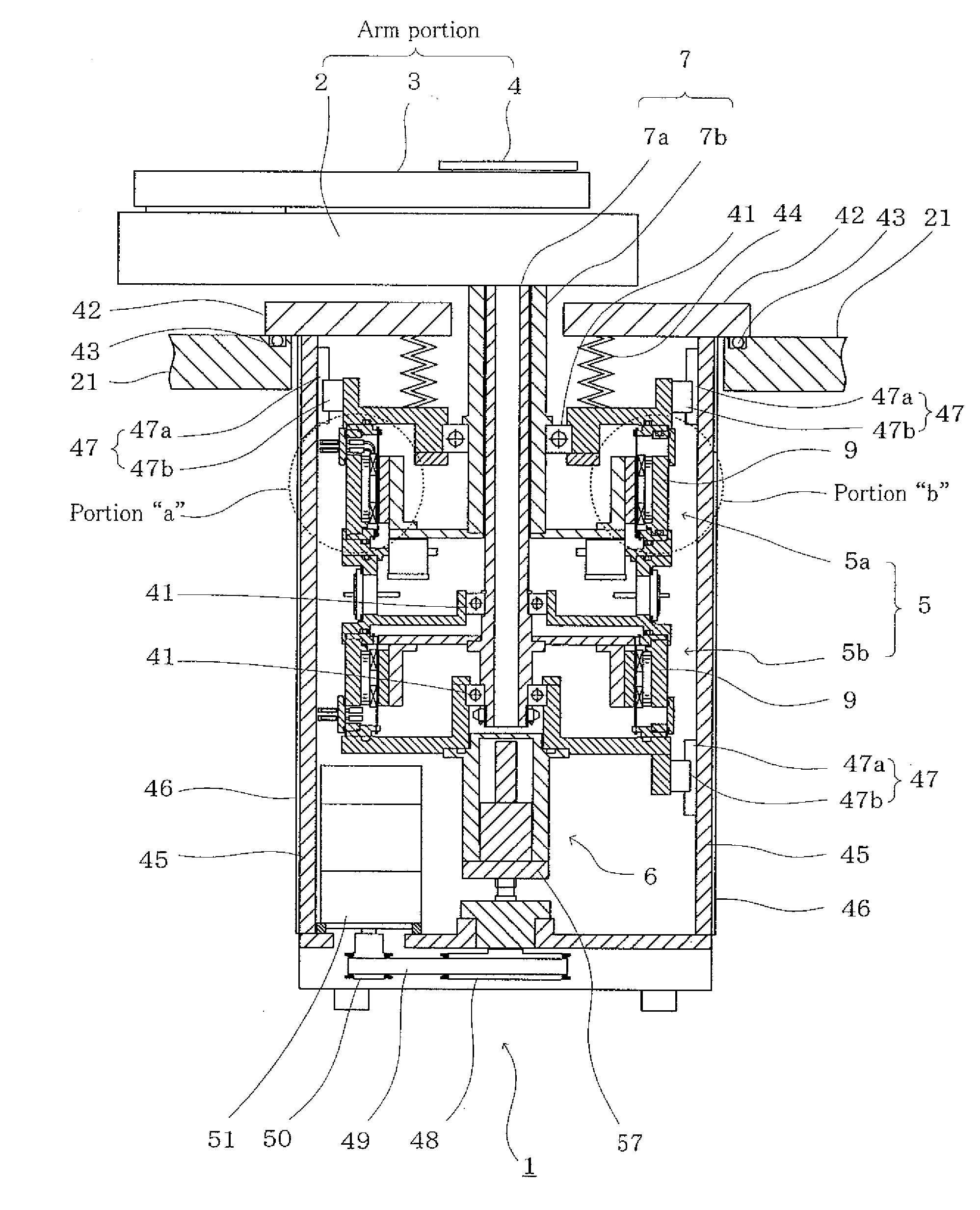 Vacuum robot, vacuum motor for vacuum robot, and production method of said vacuum motor