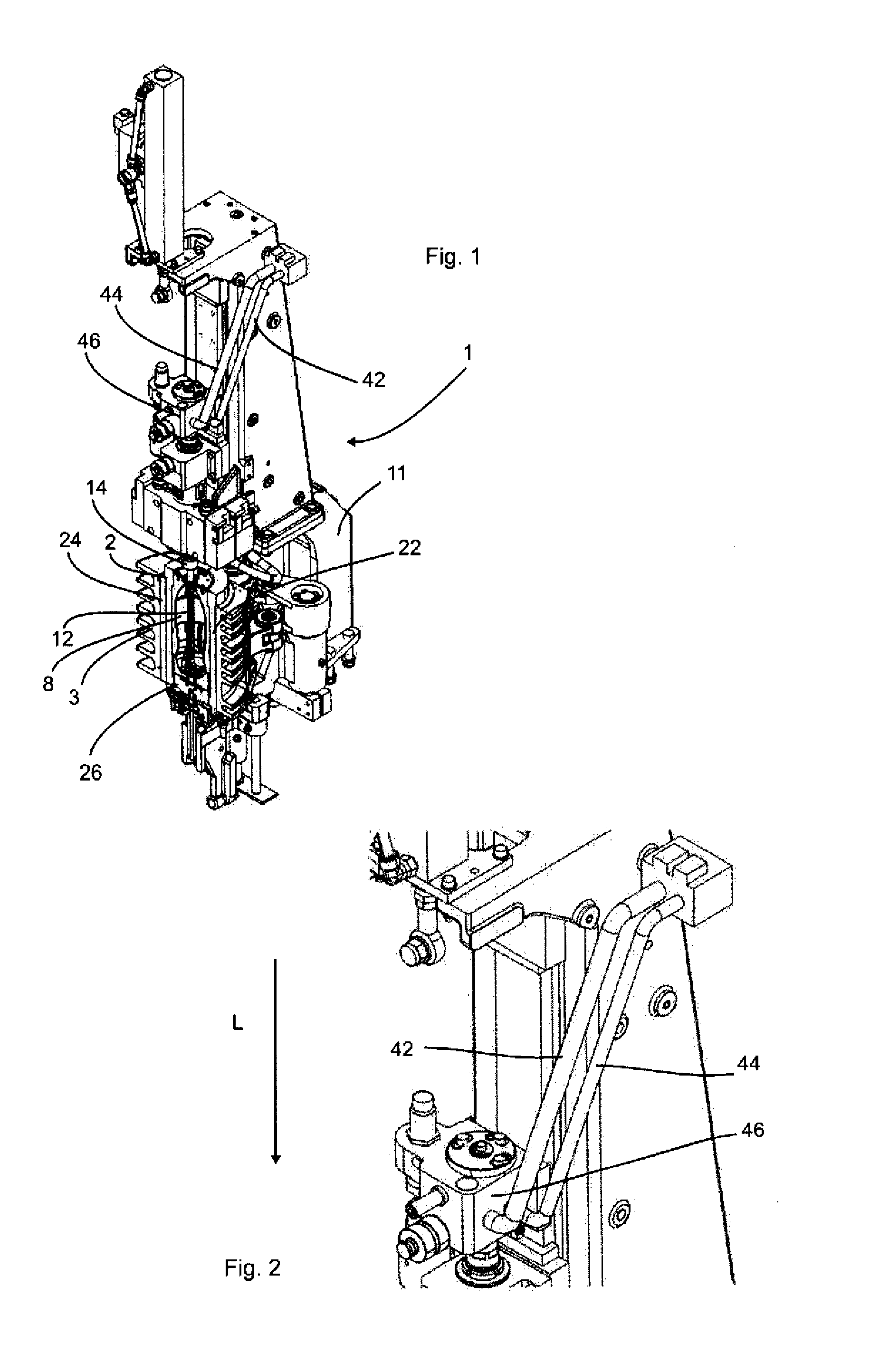 Blow moulding machine with cleaning system