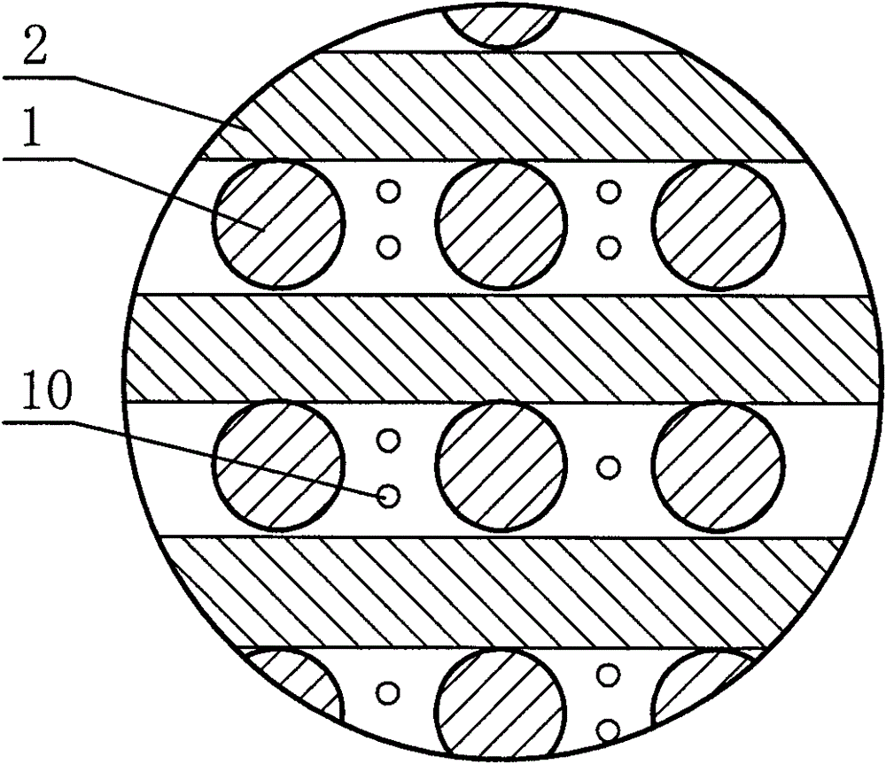 Magnetic fluid sieving device