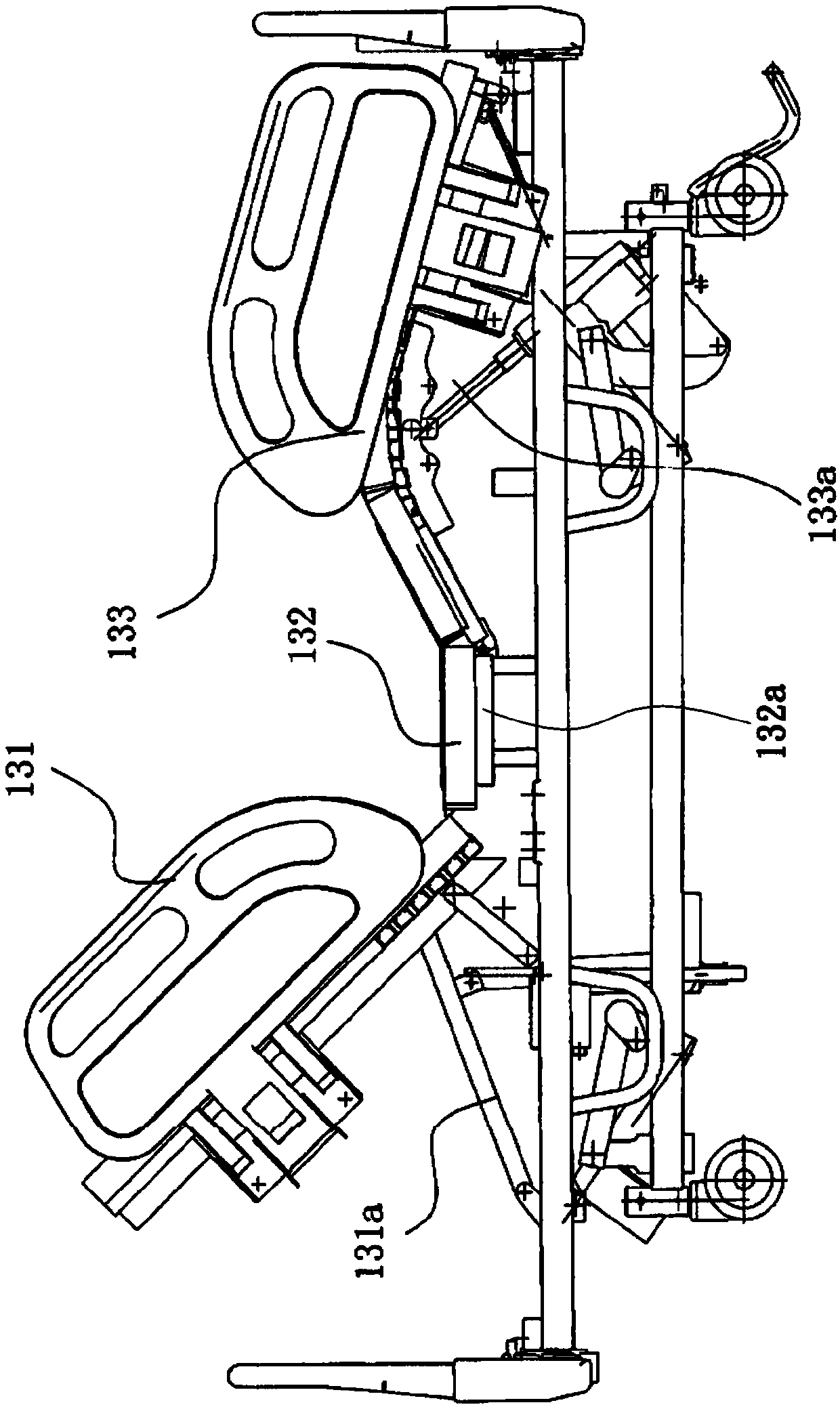 Labor-saving transmission device for nursing beds