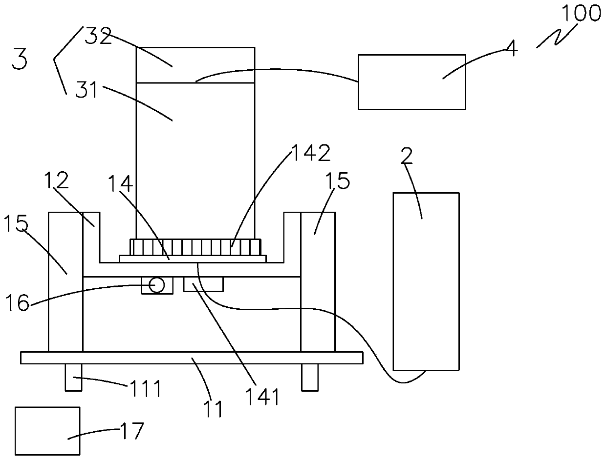 High-voltage capacitor voltage coefficient measurement device and method based on electrode displacement