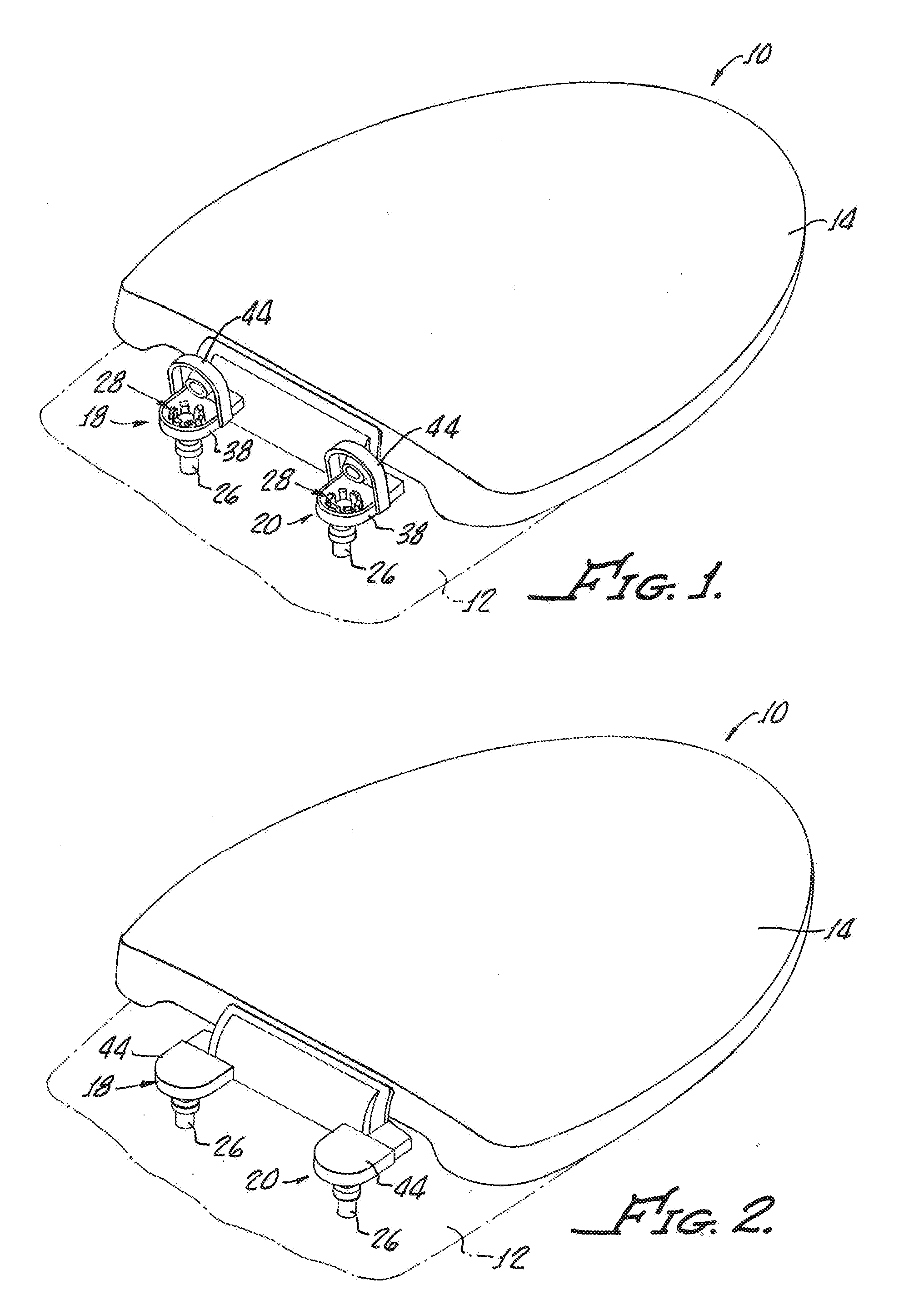 Lift and clean toilet seat hinge