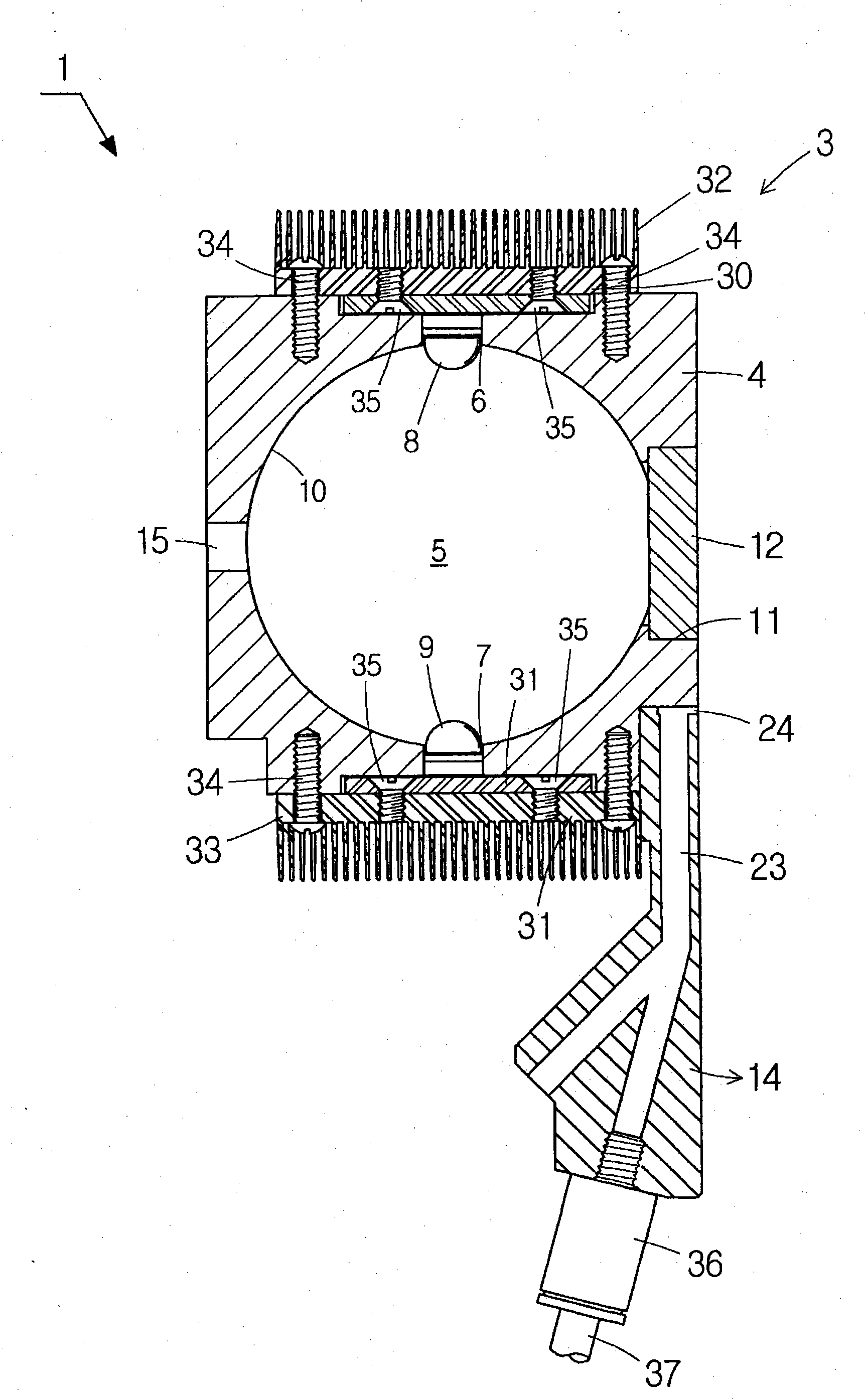 Color sorting apparatus for leaf products