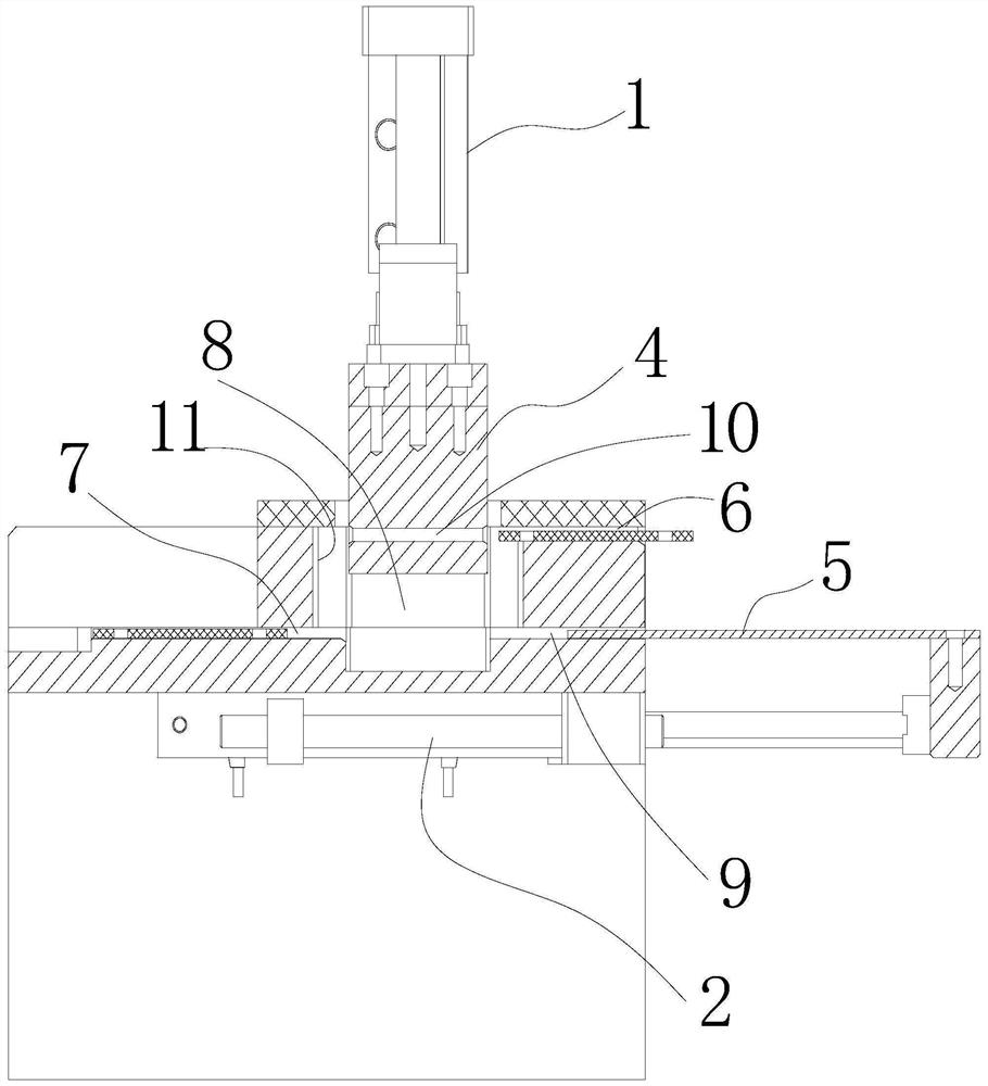 Bar pushing device