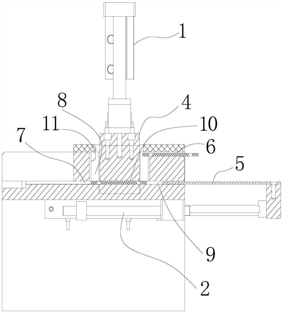 Bar pushing device