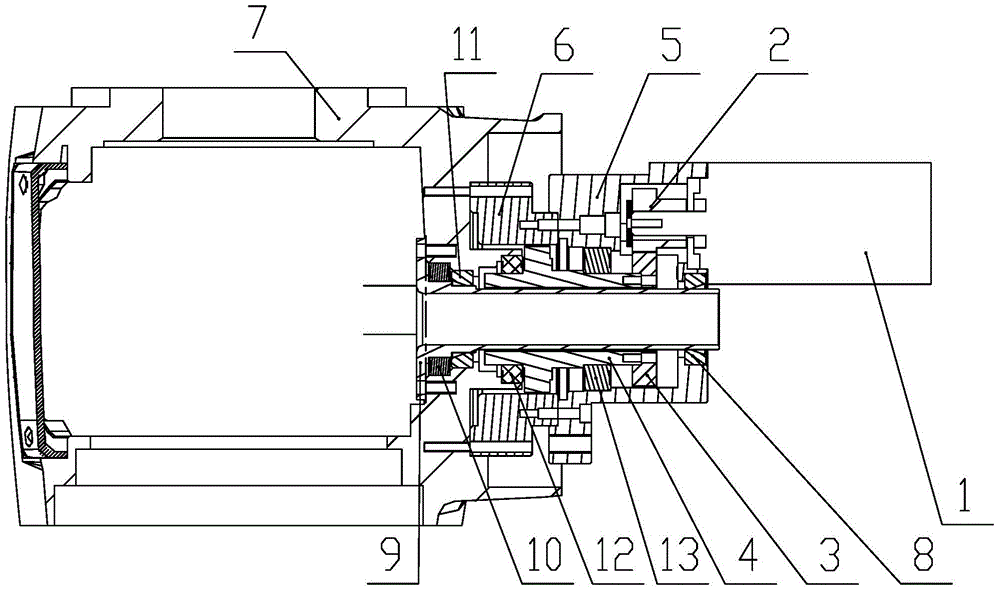 An installation structure of a harmonic generator for a robot hollow reducer