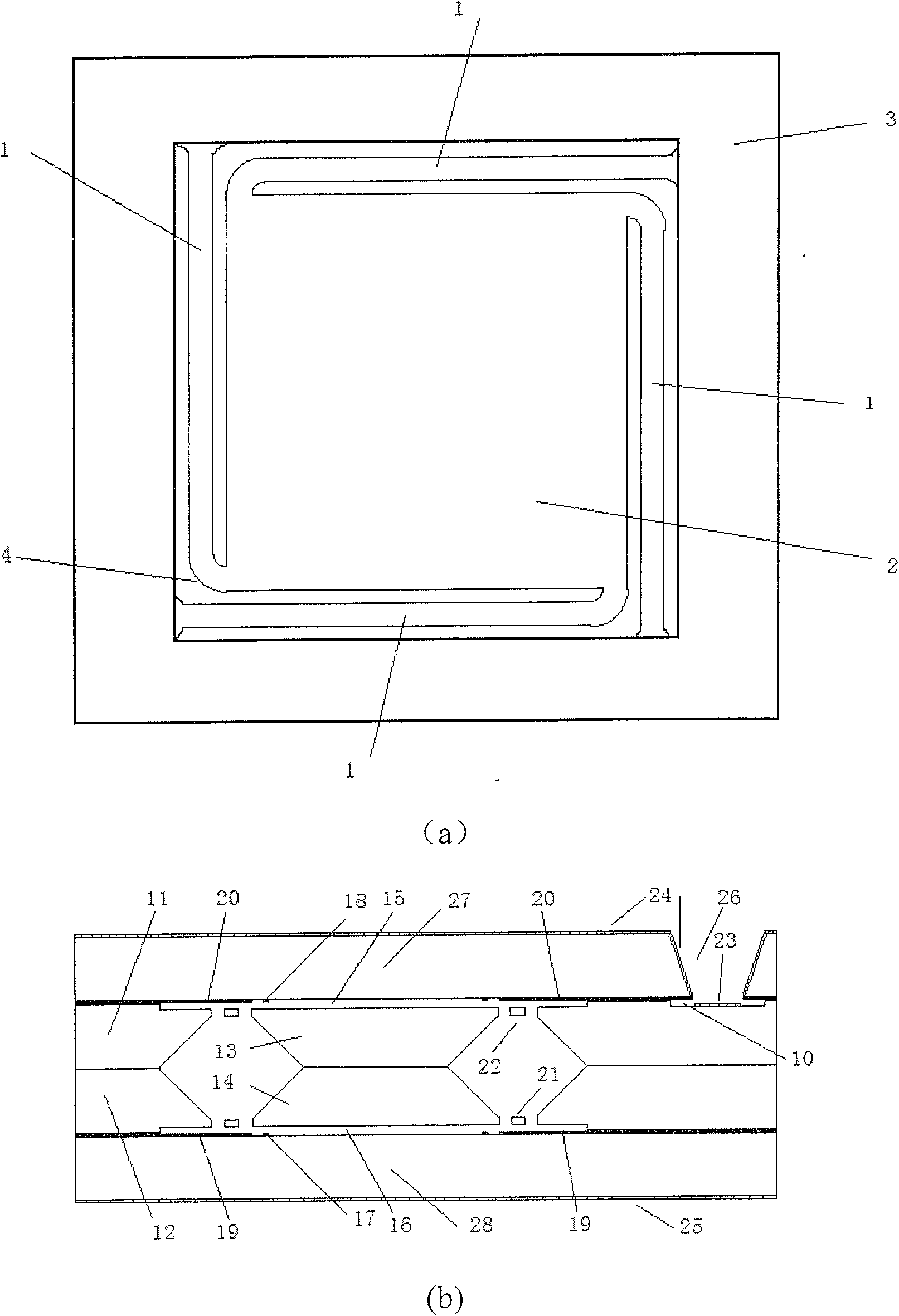 Symmetrical straight beam structure condenser type micro-acceleration sensor and manufacturing method thereof