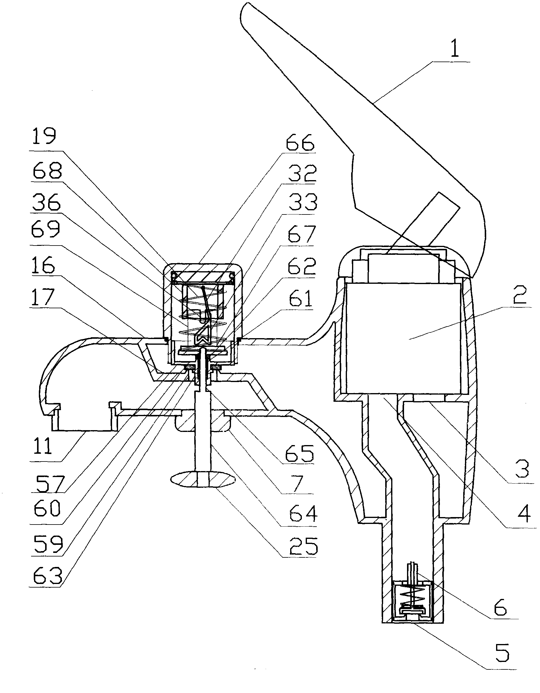 Automatic water-saving faucet