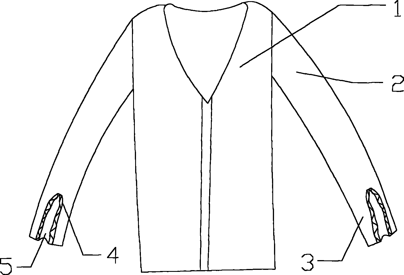 Light-pervious and breathable coat with cuffs capable of being loosened