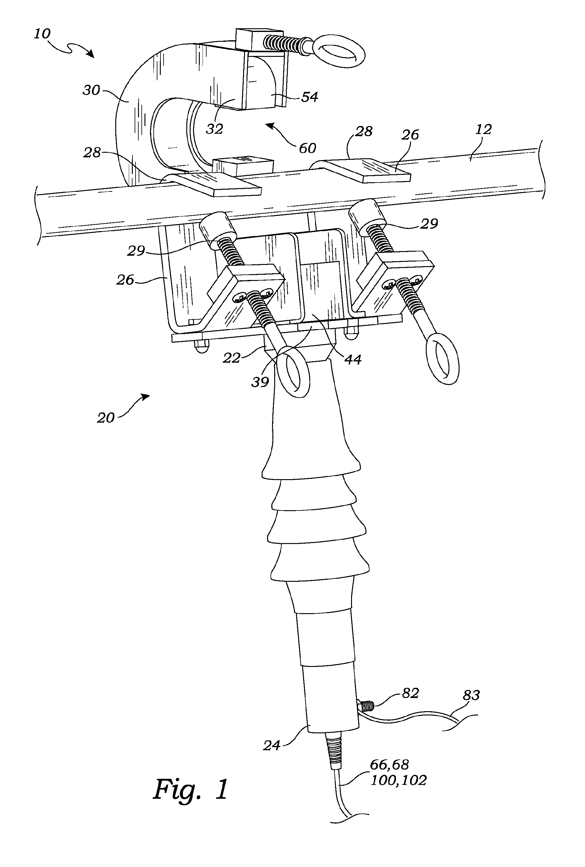 Electro-optic current sensor with high dynamic range and accuracy