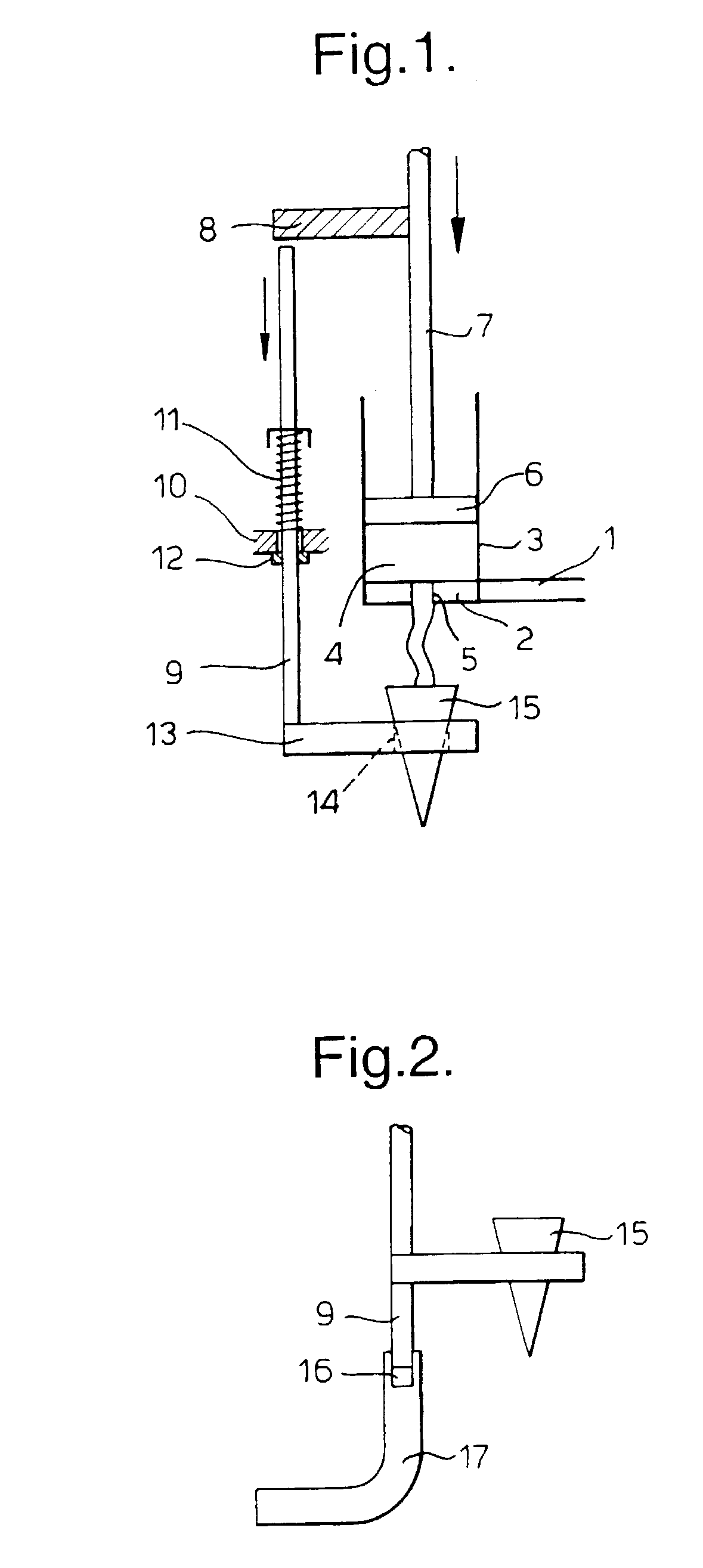 Dispensing edible frozen products from cartridges