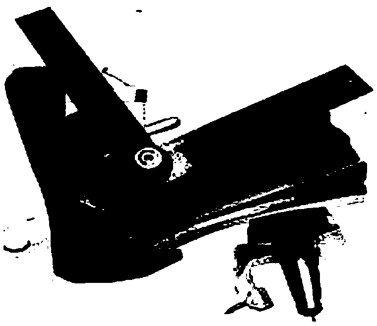 Muscular tension assessment method and device