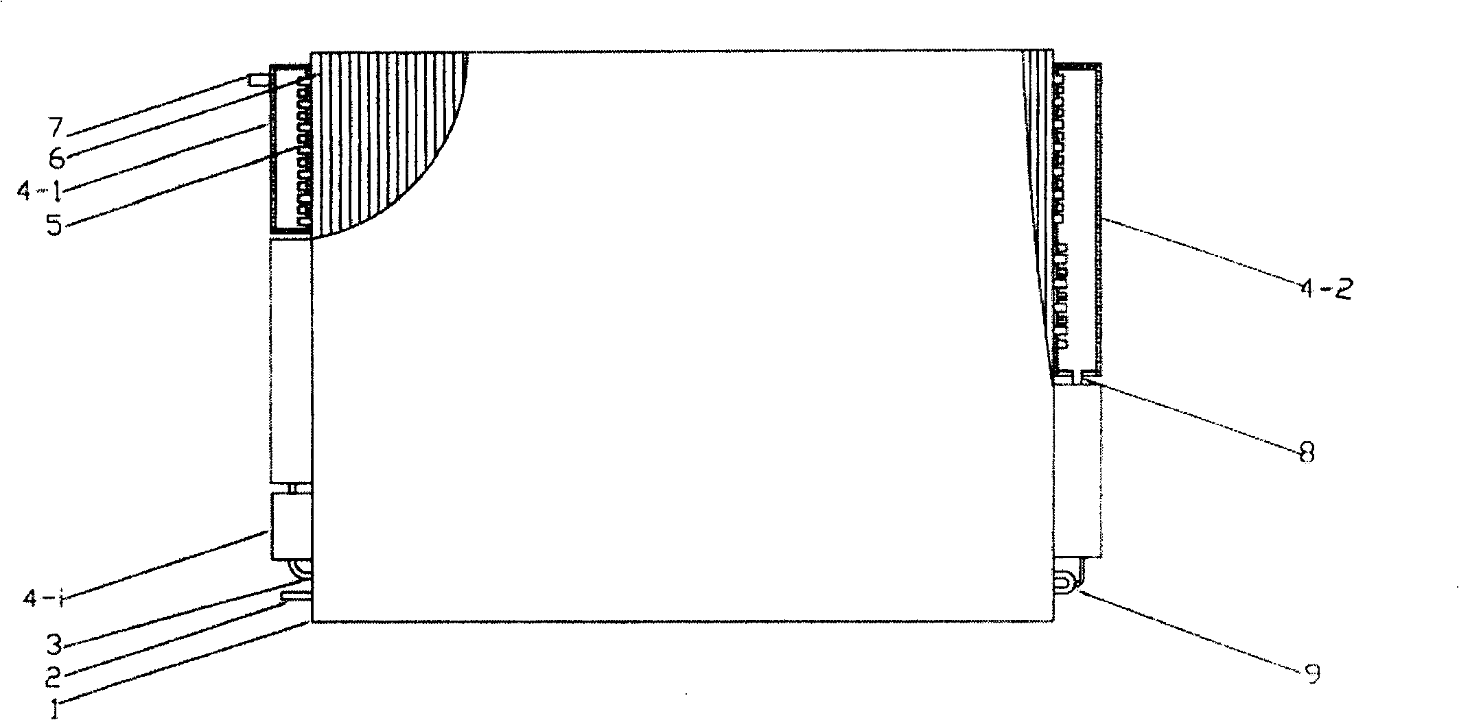 Liquid separating air condenser