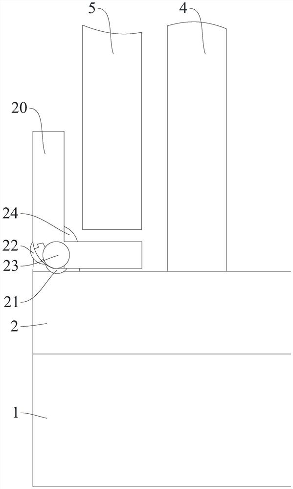 A single-door intelligent bathing device