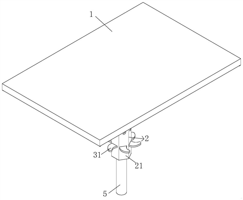 A self-cleaning offshore solar connection