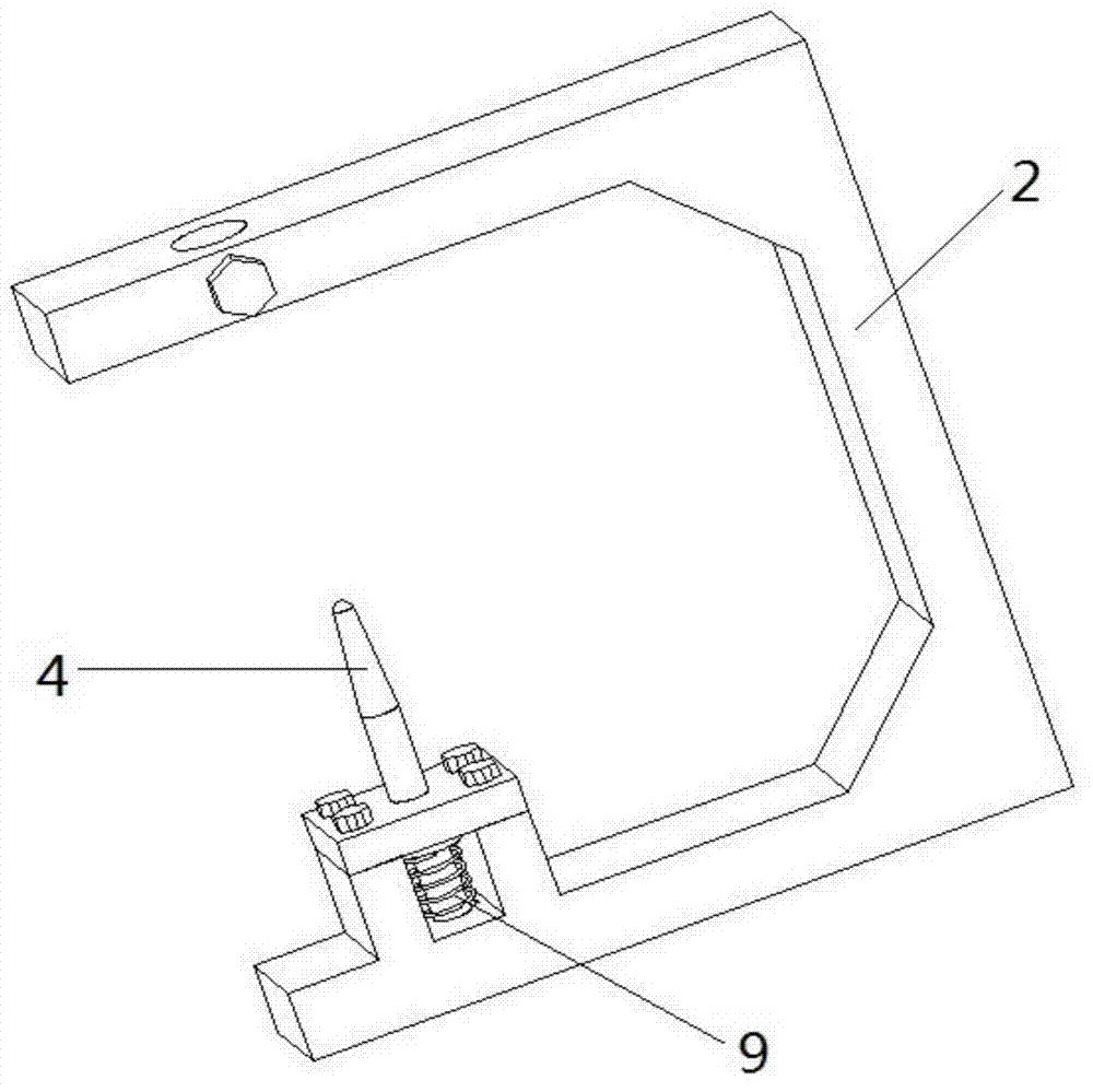 Increment forming device and method for performing increment forming by utilizing increment forming device