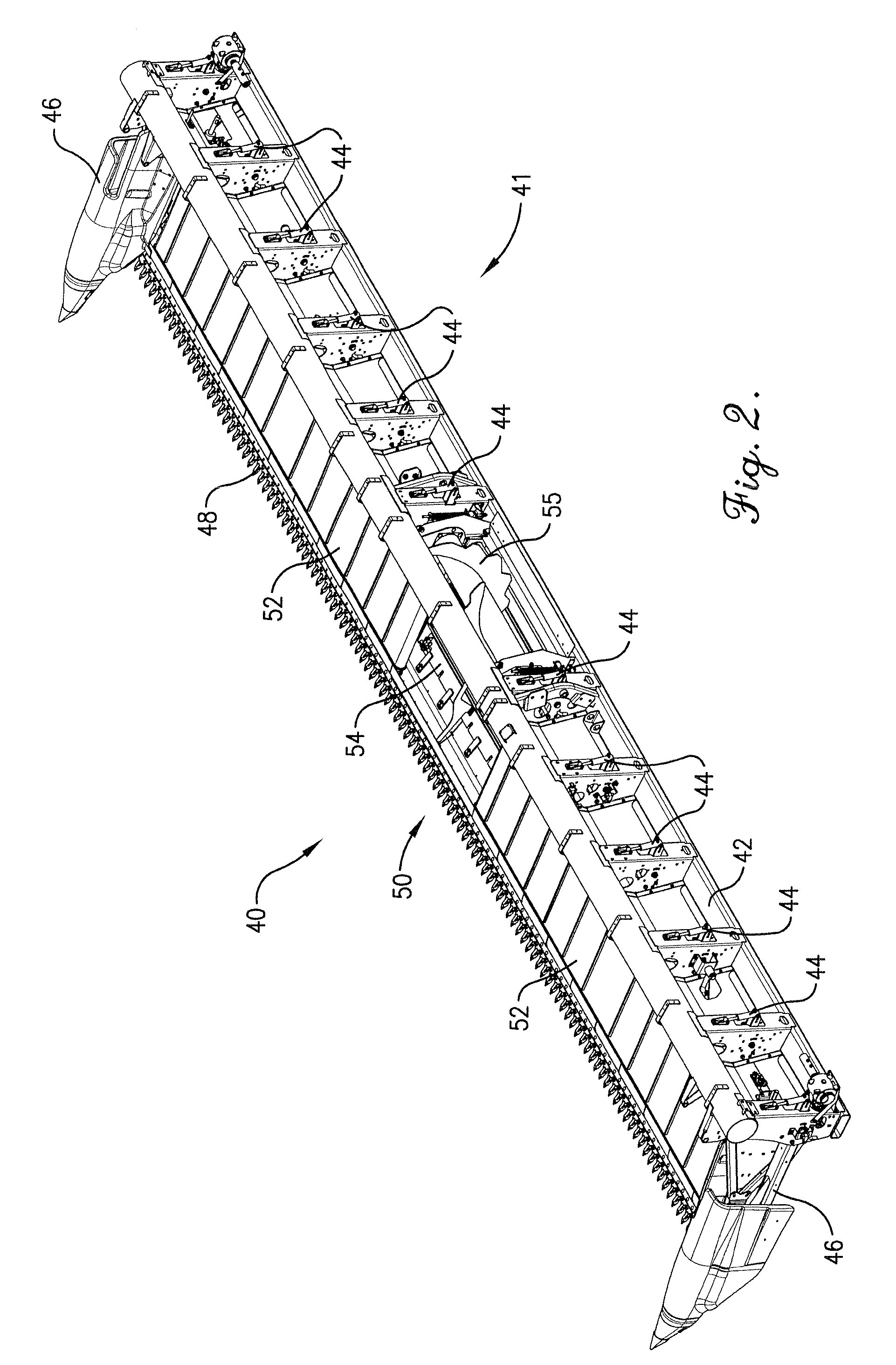 Center crop deflector for draper header