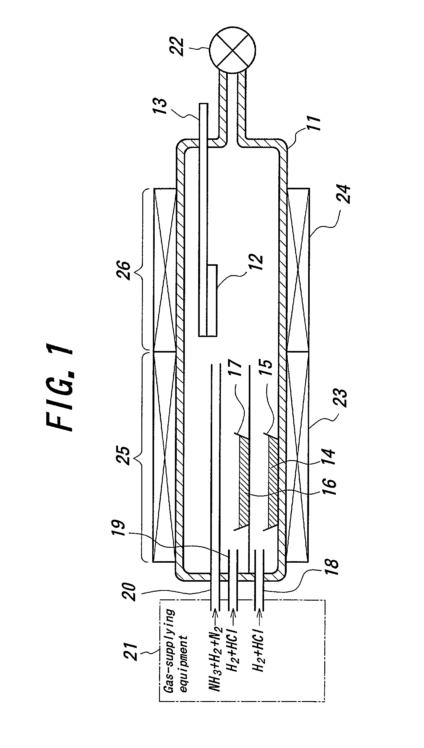 Apparatus for fabricating a III-V nitride film and a method for fabricating the same