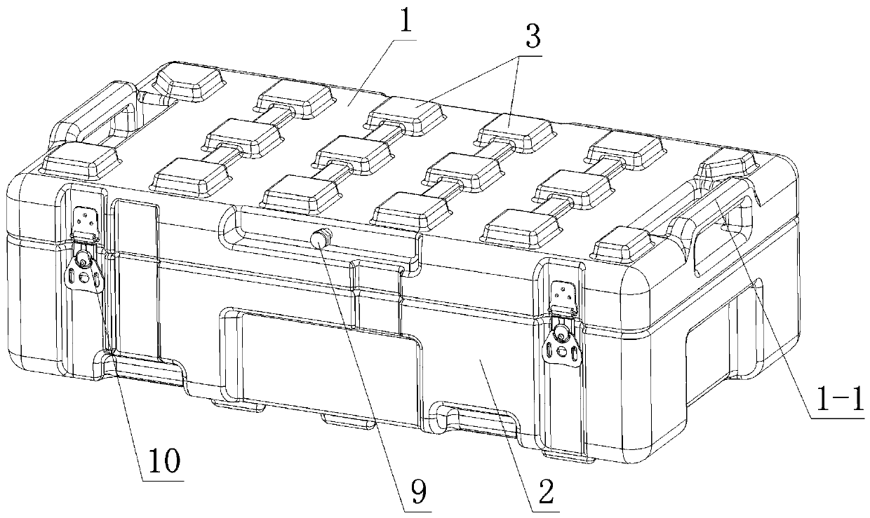 A kind of rotomolding packaging box for airdrop and preparation method thereof