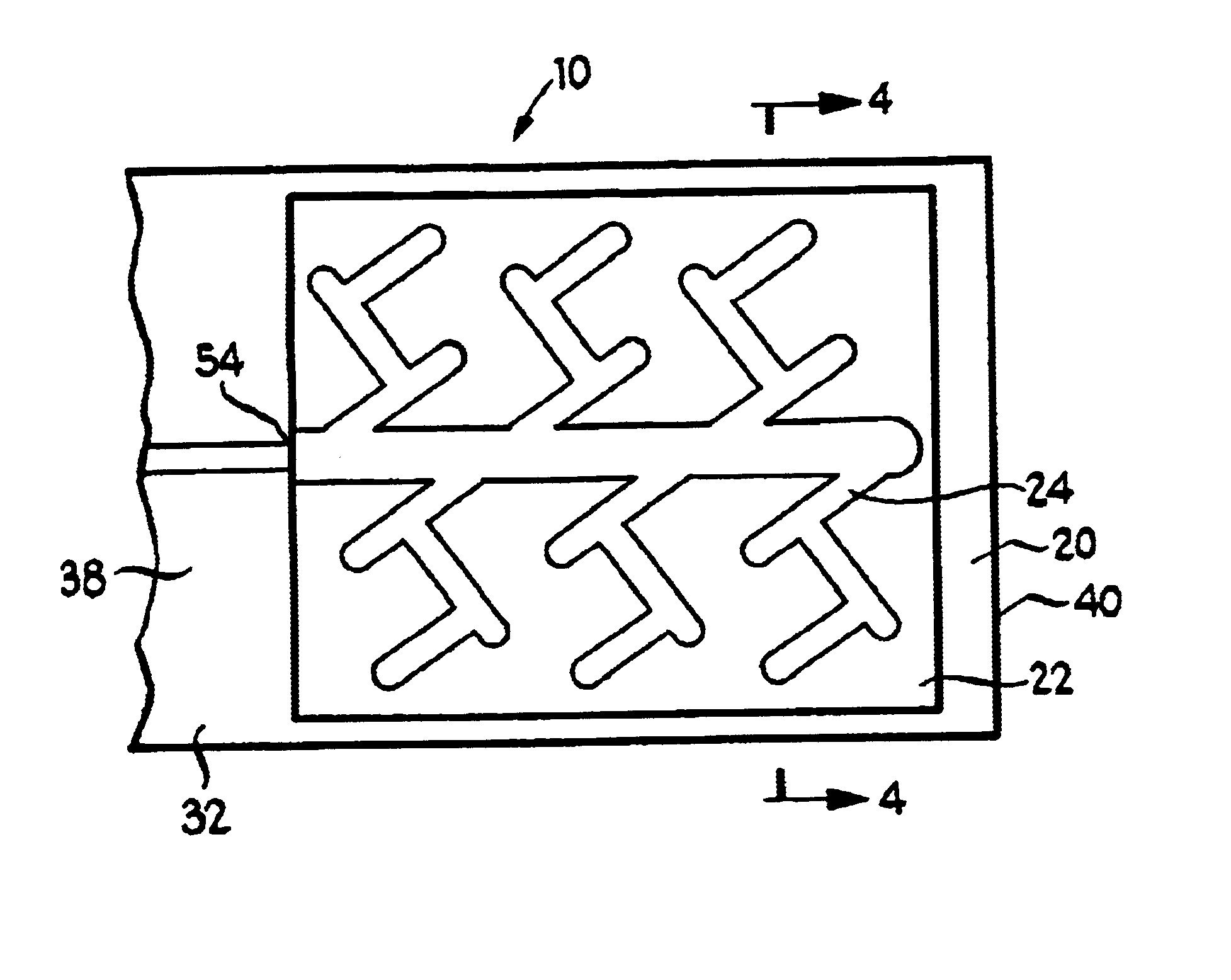 Iontophoretic electrode with improved current distribution