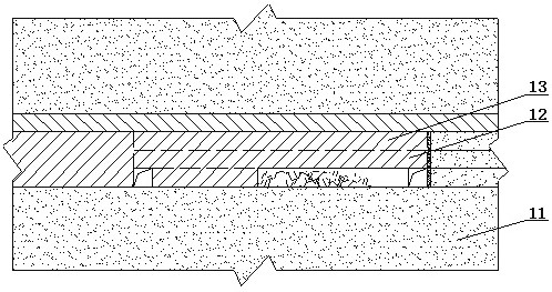 Strip mining method of metal ore body horizontal pillar